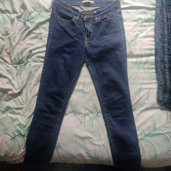 Levi's 711 Skinny Size 28 - Picture 2 of 4